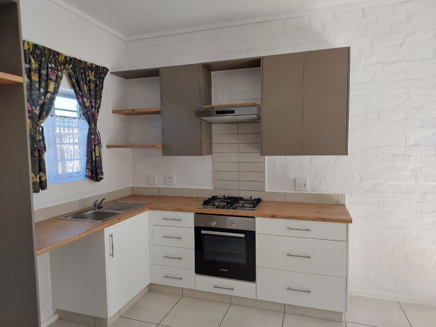 2 Bedroom Property for Sale in Hansmoeskraal A H Western Cape